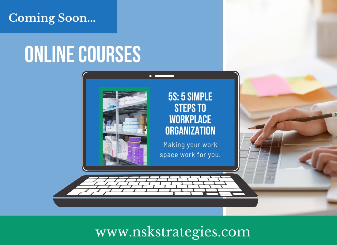 Laptop with Online course title